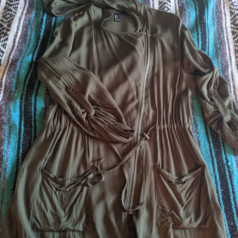 Forever 21 army green light jacket